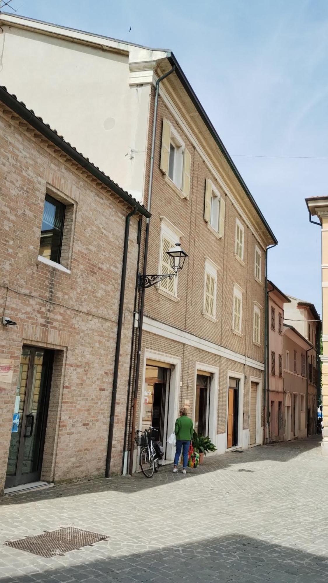 Palazzo Cavalletti - Appartamenti Nel Cuore Di Senigália Exterior foto