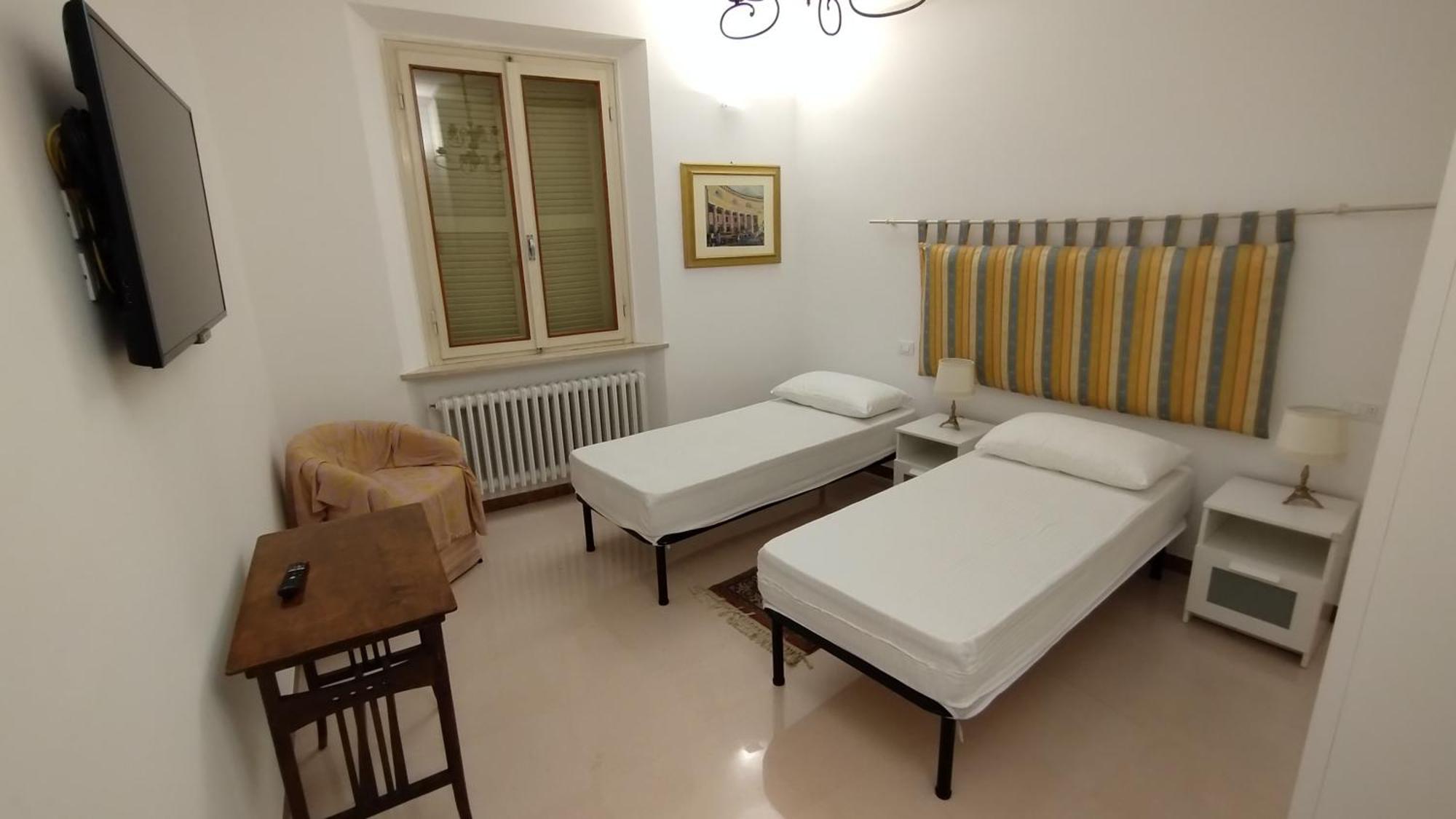 Palazzo Cavalletti - Appartamenti Nel Cuore Di Senigália Exterior foto